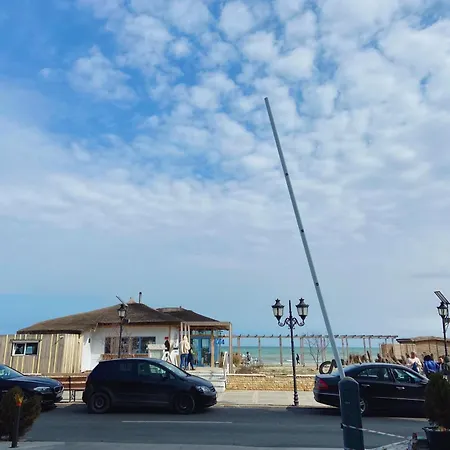 Amely Mamaia Nord By Building Stefan *